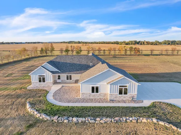 2038 358th St, Spencer, IA 51301