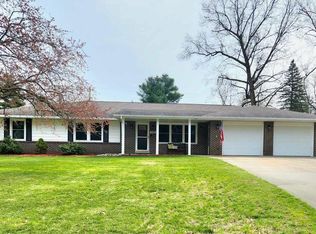 2440 Lone Elm St, Niles, MI 49120