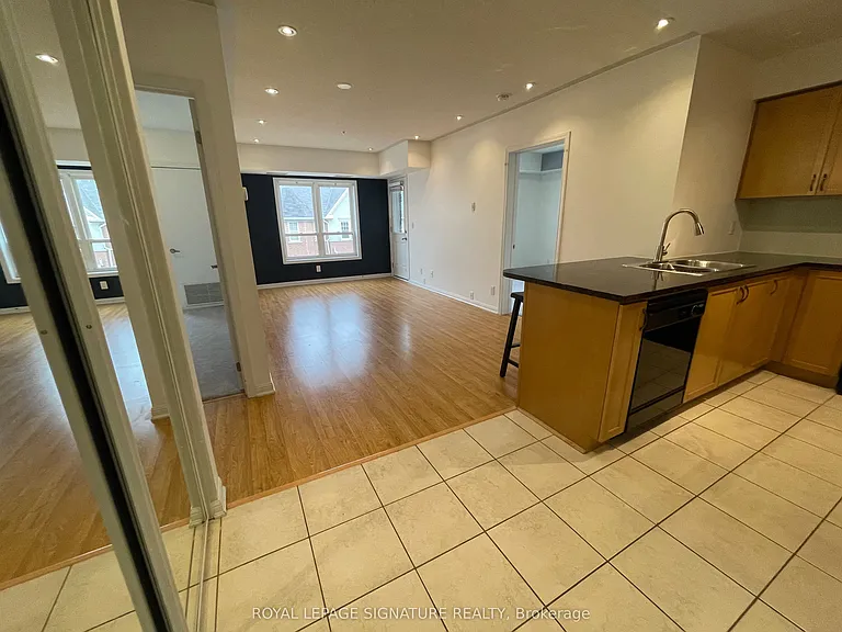 10 Mendelssohn St #327 — Photo 4