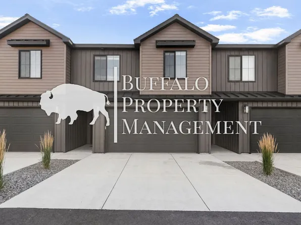 525 N 4th St #2, Ashton, ID 83420