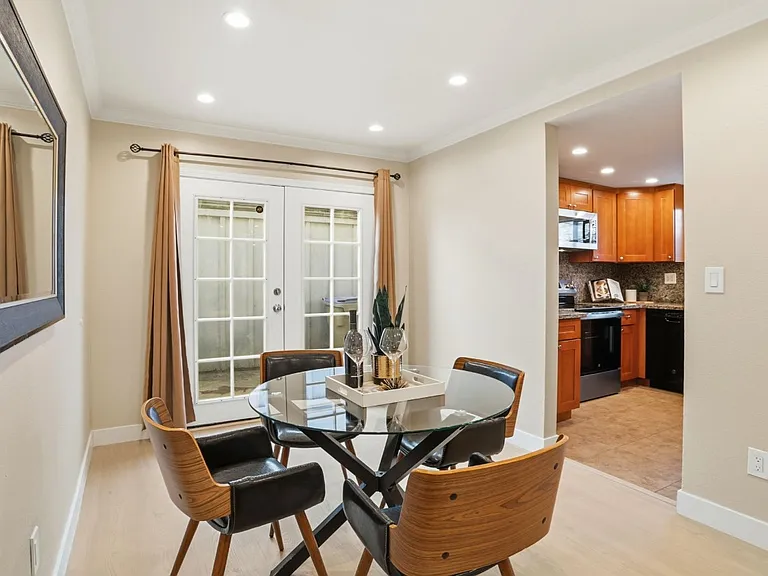 540 Groth Pl — Photo 5