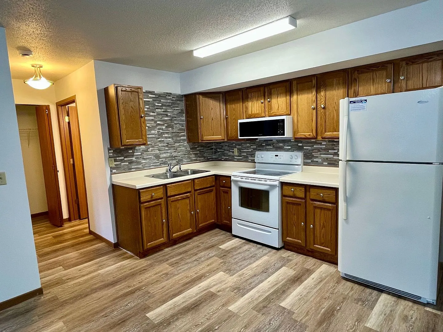 416 Mill Street — Photo 3