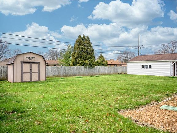 5th image of 3639 Redfern Dr