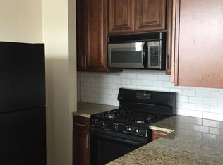 2627 W Farragut Ave #2A, Chicago, IL 60625