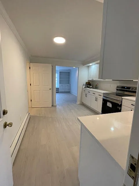 2 bed, 1.5 bath, 1350 sqft, $2,400 — Photo 4
