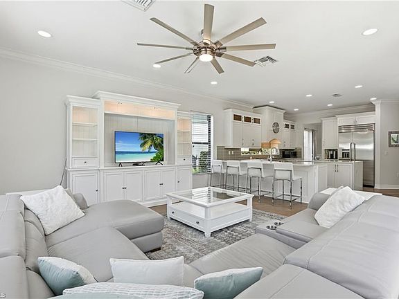 4th image of 4021 Thistle Creek CT