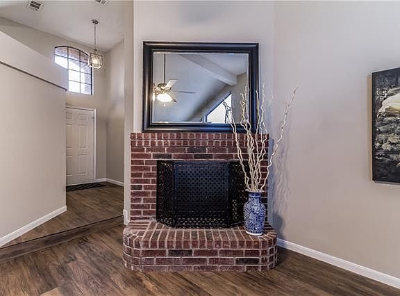 5th image of 2706 Skyview Dr