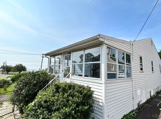 44 Dawson Ave, West Haven, CT 06516