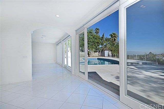 1st image of 4406 Medley Pl