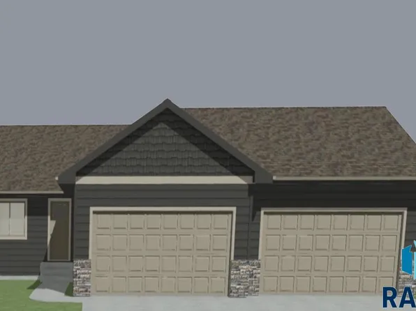 828 Sarah C Cir, Garretson, SD 57030