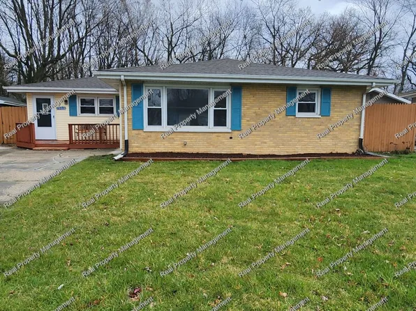 6271 Oregon St, Hobart, IN 46342