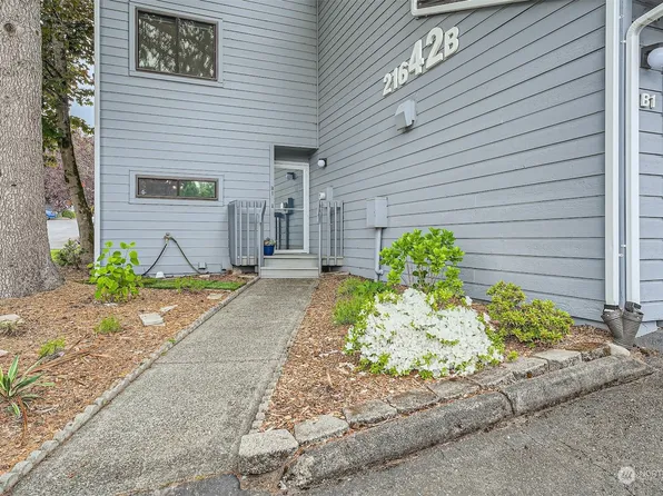 21642 14th Avenue S #B1, Des Moines, WA 98198