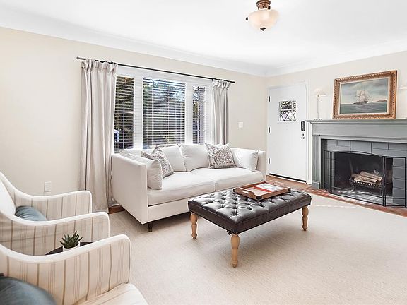 5th image of 3203 Ashwood Dr