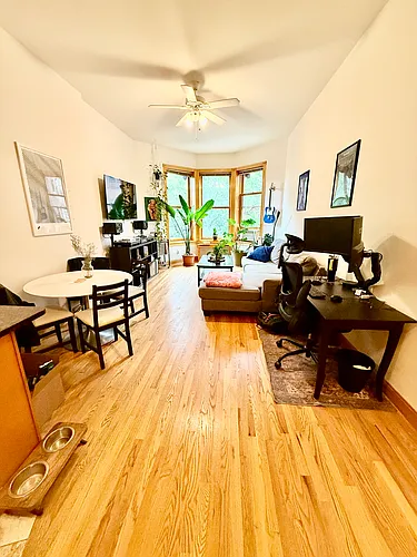 326 W 76th St #4 Photo 1 326 W 76th St #4 Photo 1