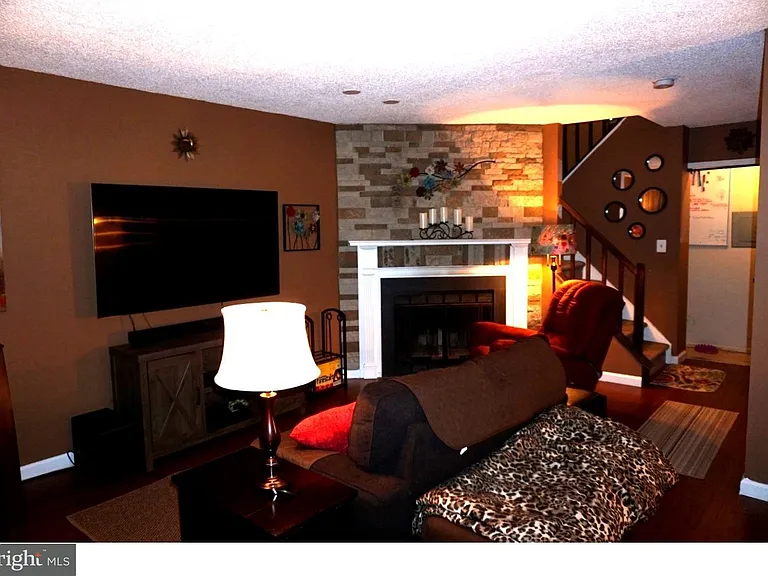35 Drewes Ct — Photo 2