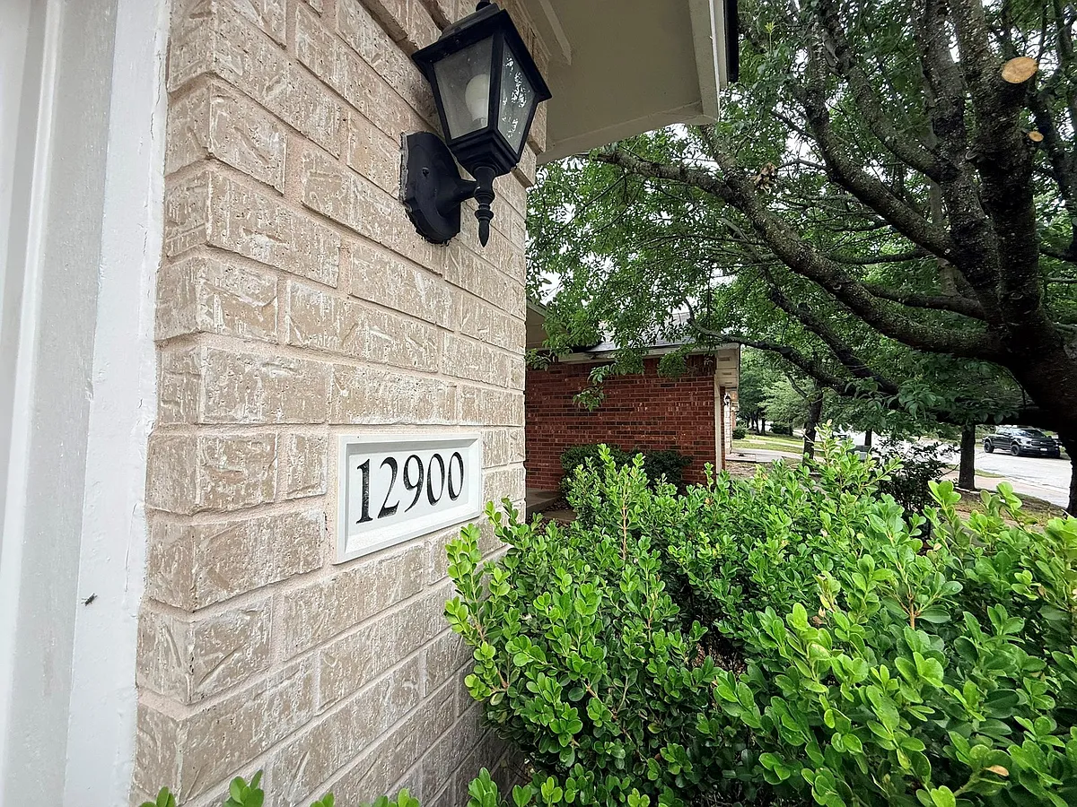 Building Photo - 12900 James Madison St