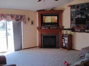 5th image of 1633 Crane Ct