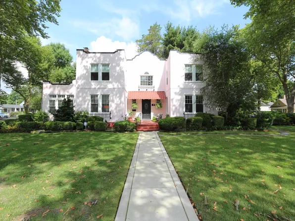 15 Northfield Plz, Northfield, NJ 08225