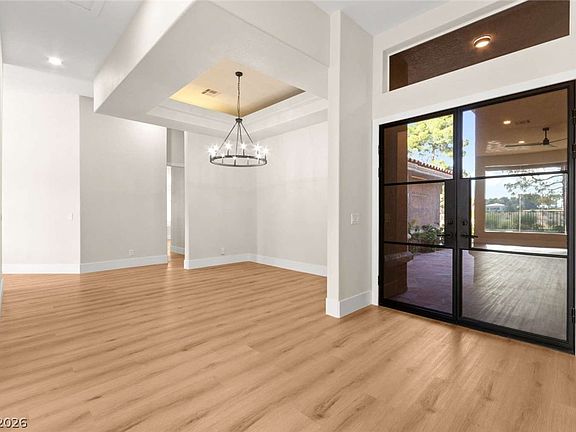 3rd image of 8649 Robinson Ridge Dr
