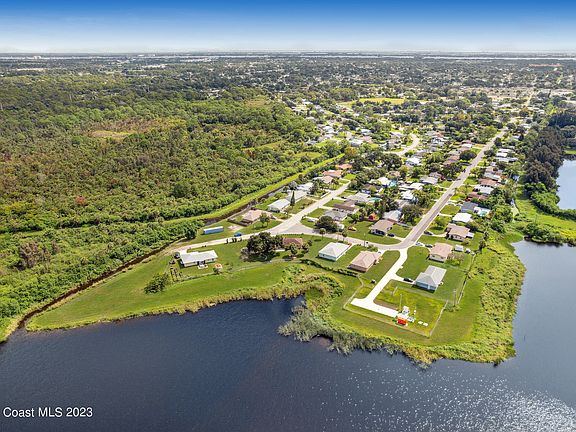 5th image of 2958 Silver Pines Dr