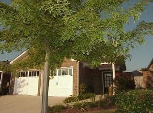 136 Countryside Ct, Woodstock, GA 30189