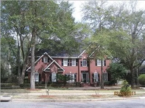 6720 Stonebrook Dr N, Mobile, AL 36695