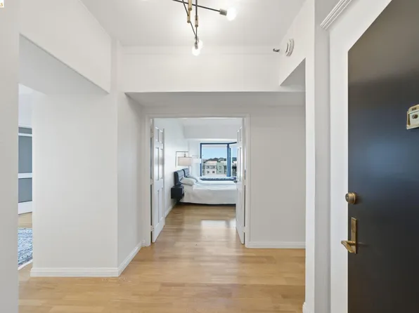 6363 Christie Ave APT 606, Emeryville, CA 94608