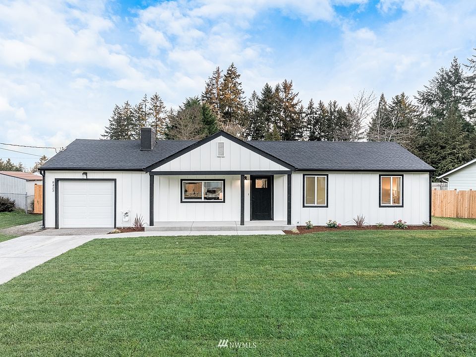 1st image of 8423 95th St SW