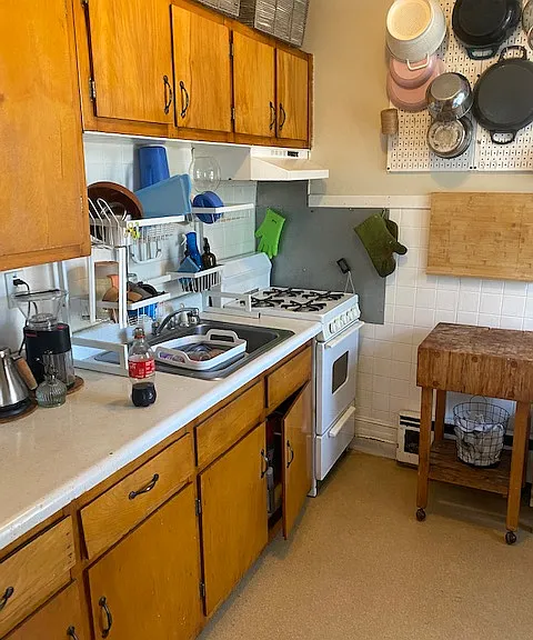 208 Washington St #3 — Photo 9