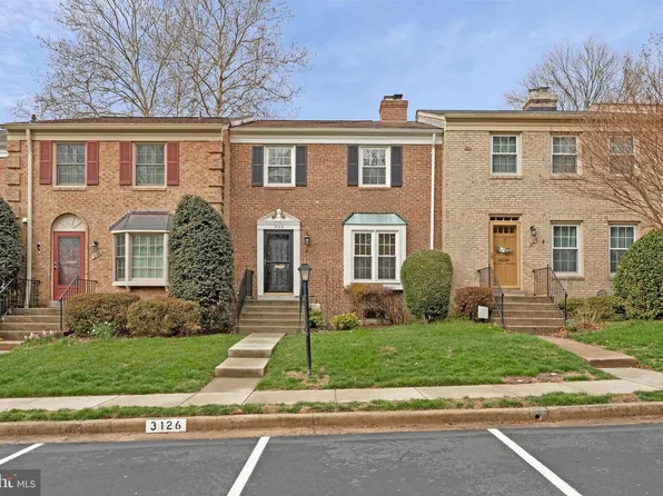 3126 Barnard Ct, Fairfax, VA 22031