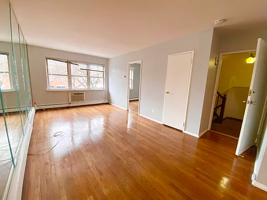 Rented by Amorelli Realty | media 24