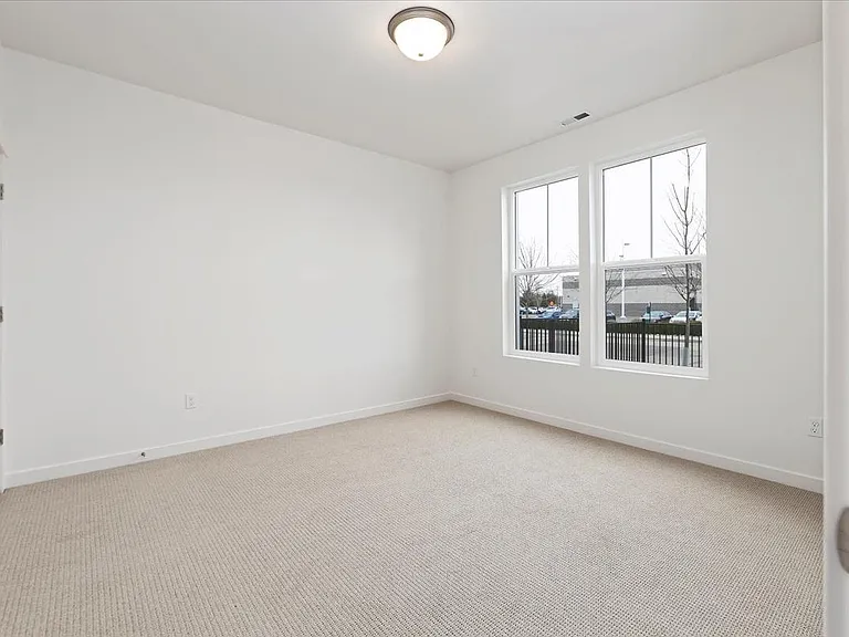 1624 N Mumbarto Ln — Photo 19