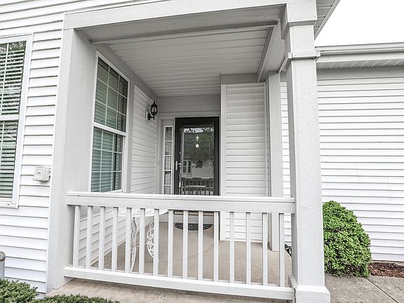 2nd image of 16351 Montclare Lake Ct