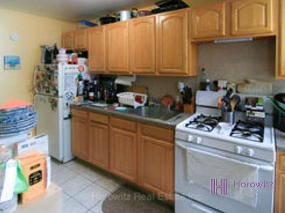 2nd image of 4104 30th Ave APT 2L