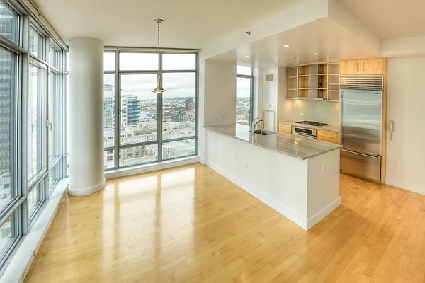 Rented by Town Residential | media 28