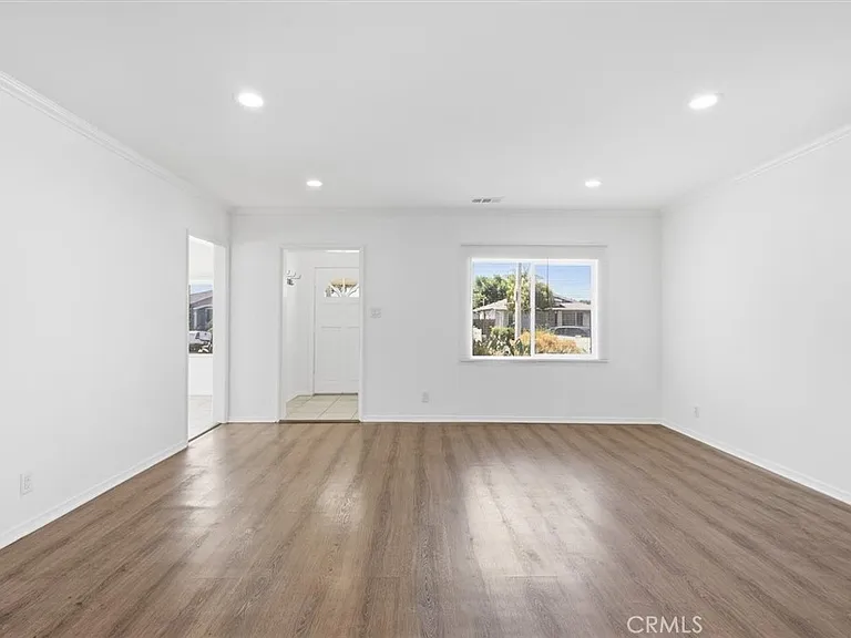 5117 W 133rd St — Photo 12