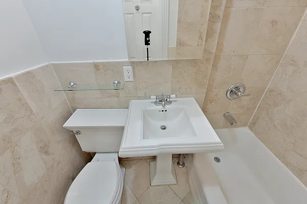 Rented by Centennial Properties NY | media 7