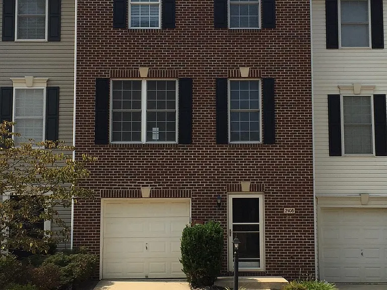 2108 Millhaven Dr — Photo 1