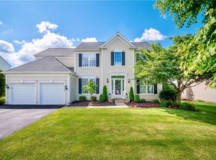 8559 Pathfinder Rd, Breinigsville, PA 18031