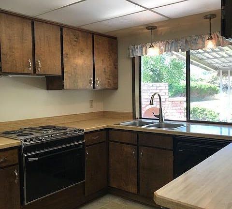 5th image of 2721 NE Buckboard Ln