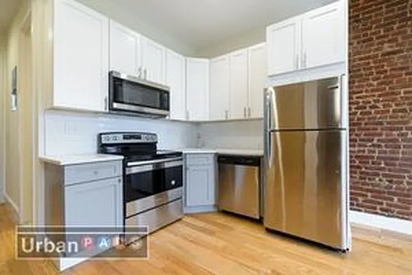 Rented by Urban Pads | media 3