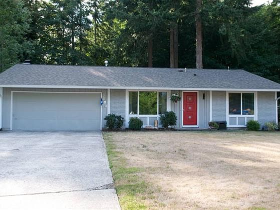 1st image of 3808 Oriental Dr NE