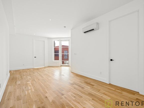 5th image of 88 N 1st St #3M