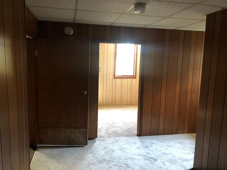 2nd image of 14325 17th Ave N