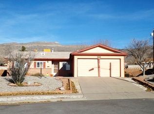 1826 Crescent Dr, Alamogordo, NM 88310