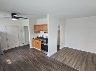 123 Iowa Ave #8, Iowa City, IA 52240