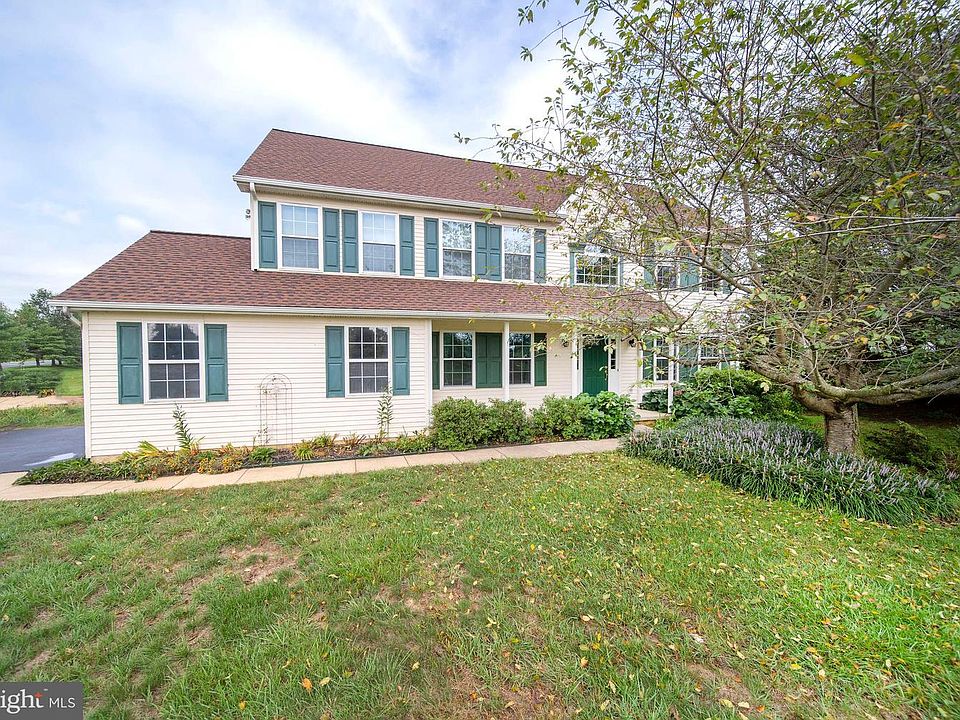 1st image of 600 Breakwater Dr