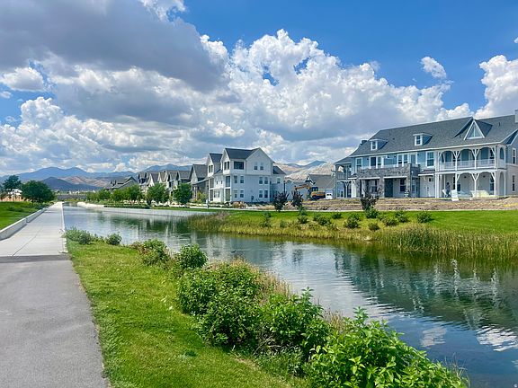 3rd image of 6588 W Gosling Dr