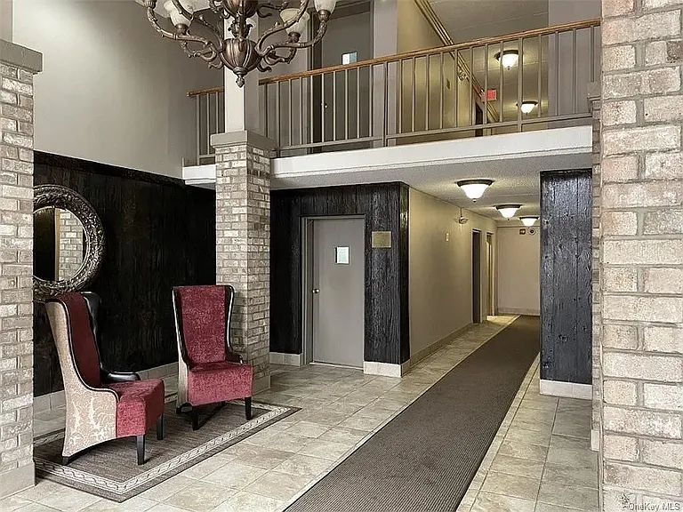 687 Bronx River Rd #9E — Photo 9