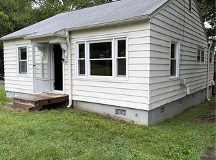 1616 Guyer St, High Point, NC 27265